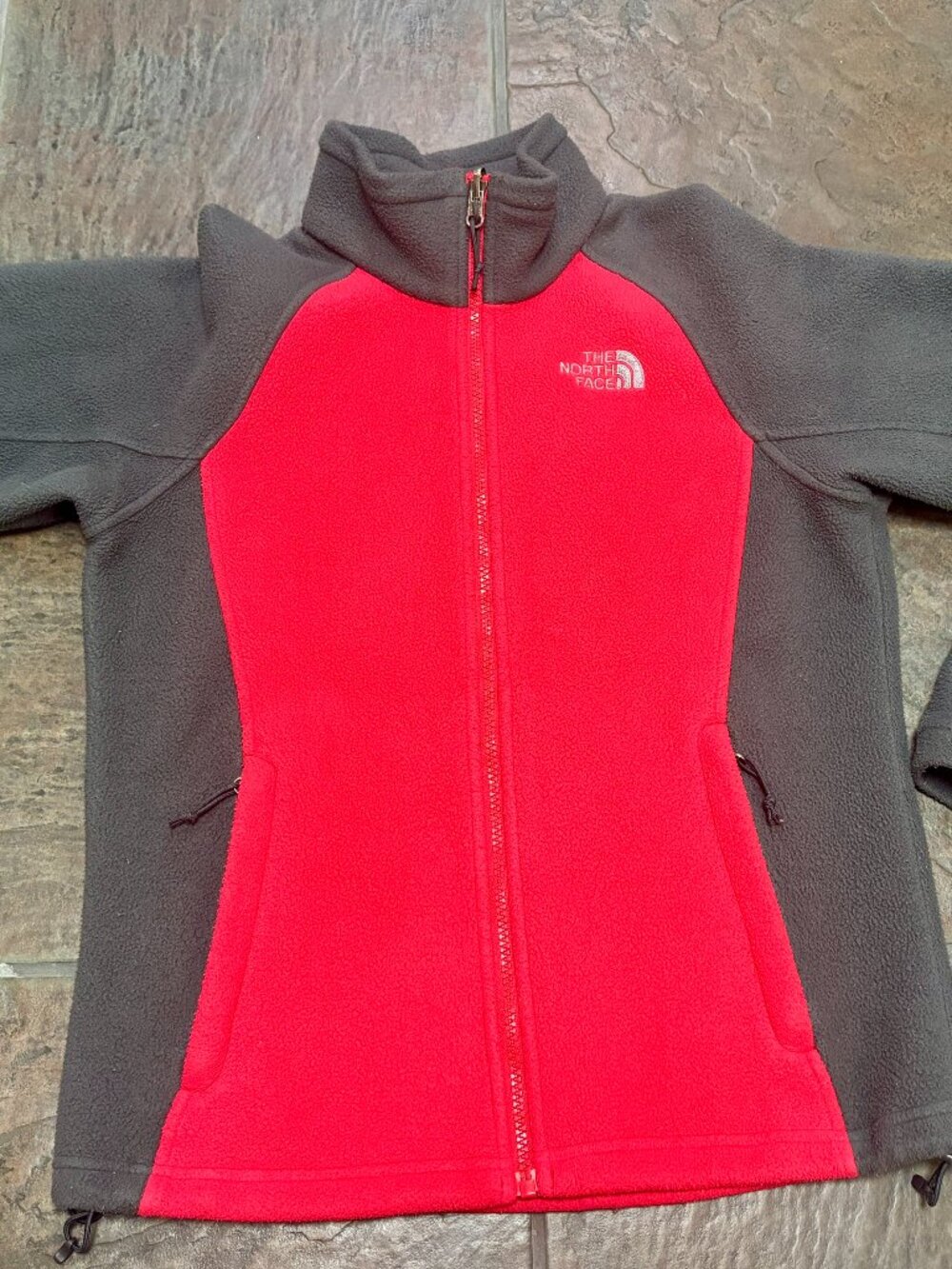 ~~The North Face Women's S Red/Gray Full Zip Fleece Jacket Two-tone The North F